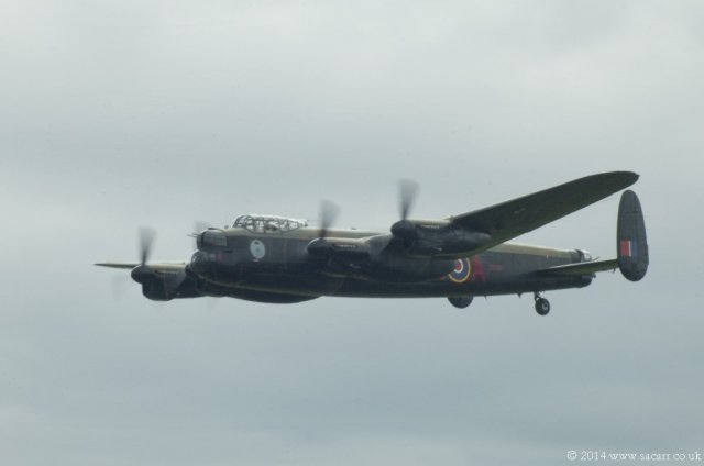 http://www.sacarr.co.uk/mymvs/events/2014/middleton_lanc/lanc61.jpg