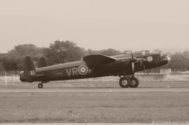 http://www.sacarr.co.uk/mymvs/events/2014/middleton_lanc/lanc65.jpg
