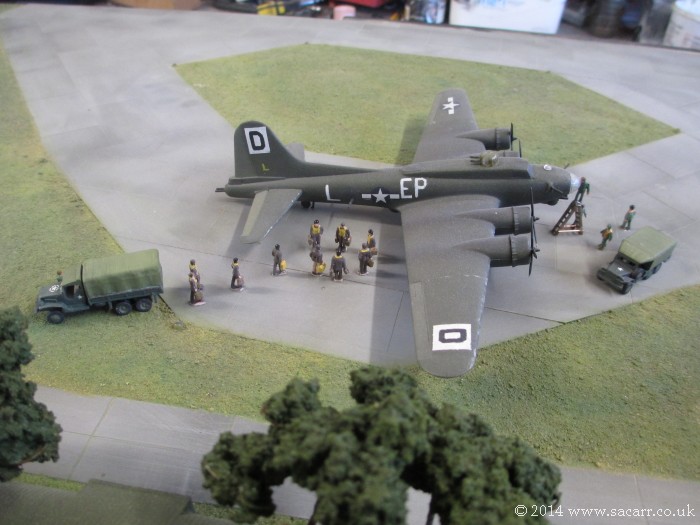 AIRCRAFT DIORAMAS AND AIRFIELD BUILDINGS, VEHICLES AND EQUIPMENT Page