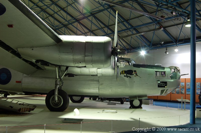 http://www.sacarr.co.uk/warbirds/pics/b24i.jpg