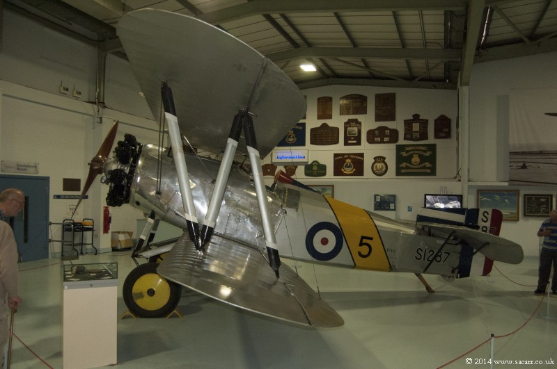 http://www.sacarr.co.uk/warbirds/pics/flycatcher1.jpg