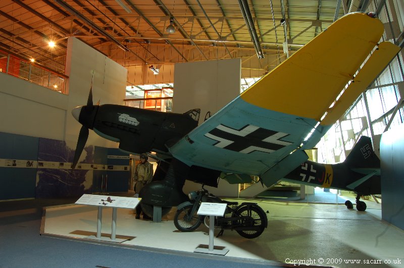 http://www.sacarr.co.uk/warbirds/pics/ju87h.jpg