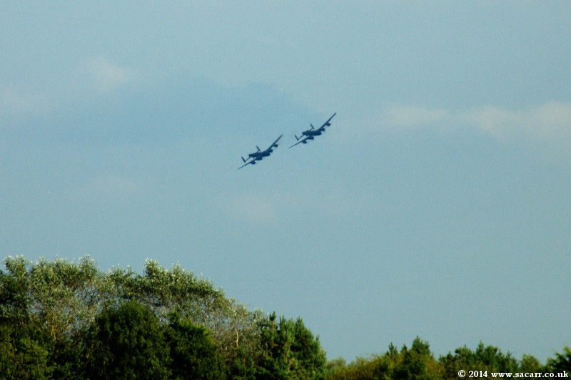 http://www.sacarr.co.uk/warbirds/pics/lancaster51.jpg