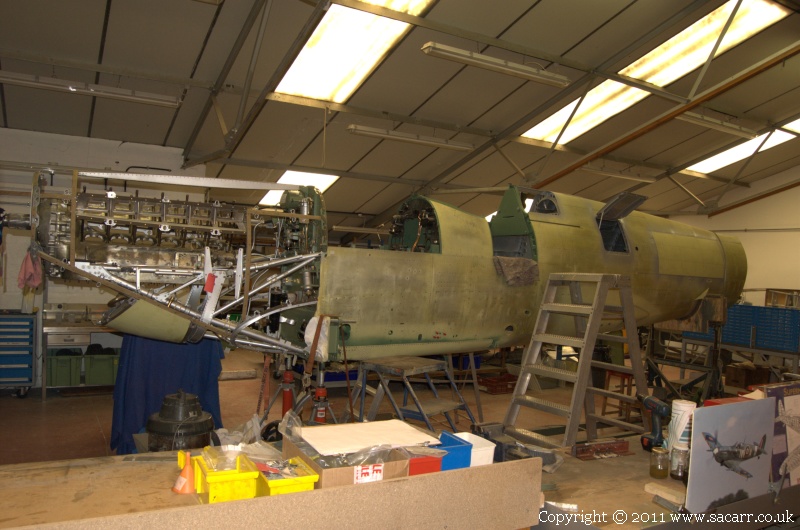 http://www.sacarr.co.uk/warbirds/pics/owspit3.jpg