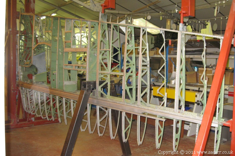 http://www.sacarr.co.uk/warbirds/pics/owspit6.jpg