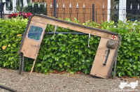 2021_dodge_garage_09.jpg (190852 bytes)