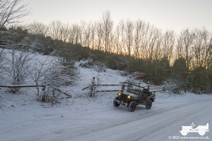 snow_jeep_17.jpg