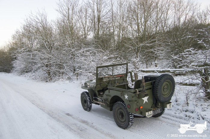 snow_jeep_19.jpg